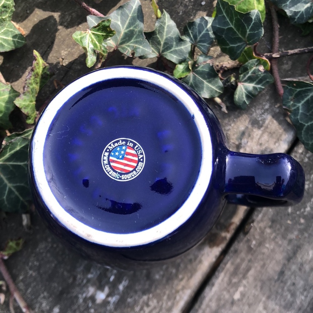 The Ritz Carlton New York, Battery Park mug - Picture 5 of 6
